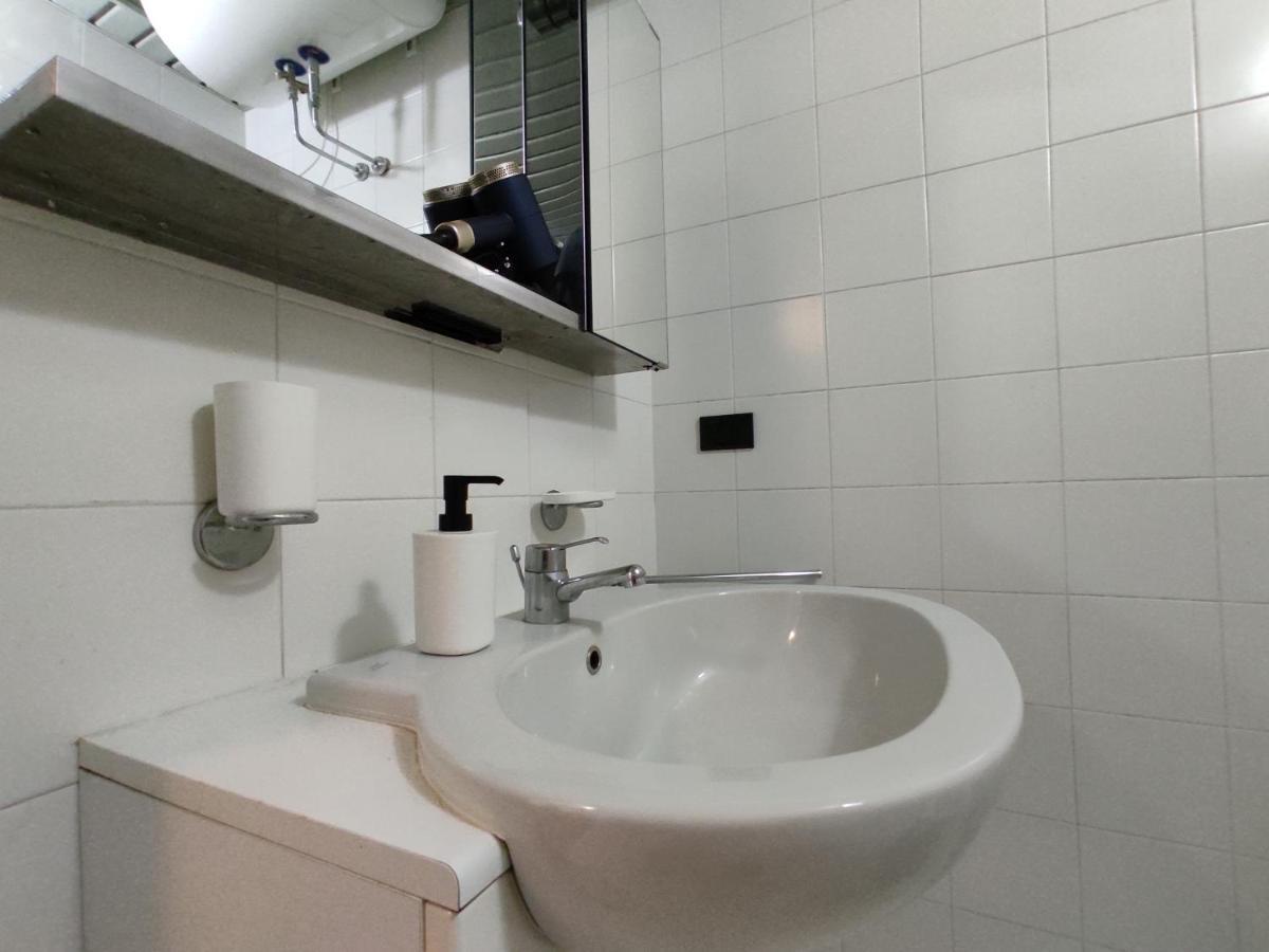 Business Homes Apartment Genoa