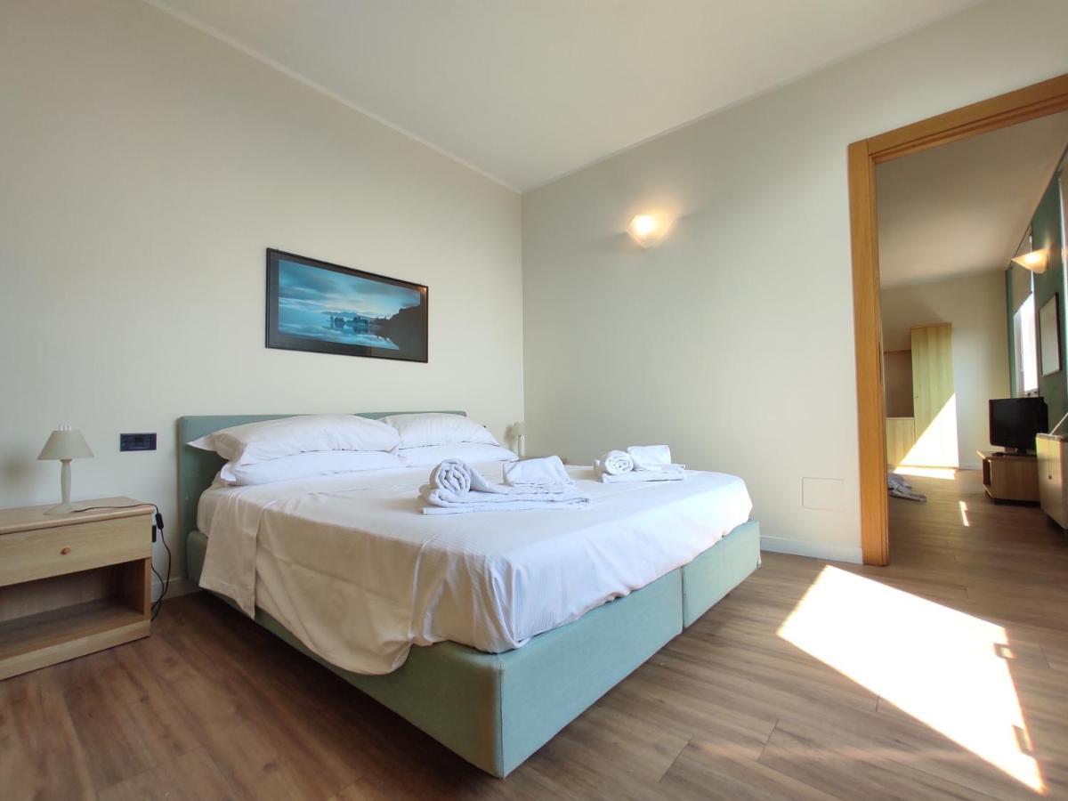 Business Homes Apartment