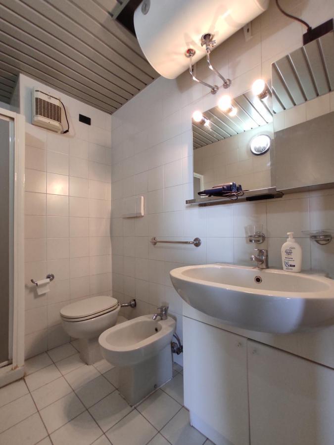 Apartment Business Homes *