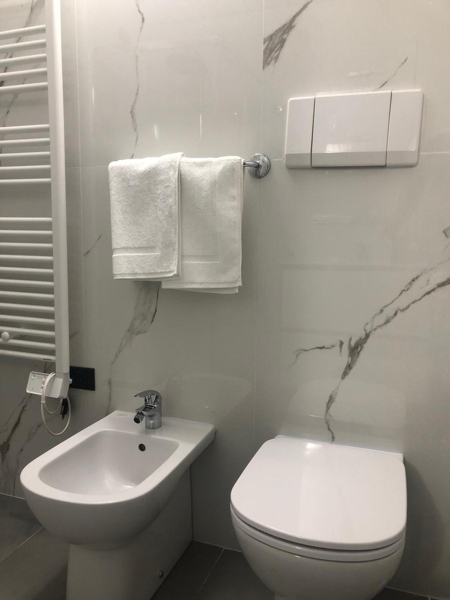 Business Homes *